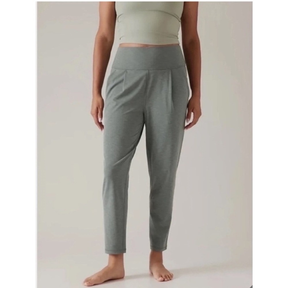 Athleta Elation Pant Joggers Green Heathered High Rise Tapered Crop Size Medium